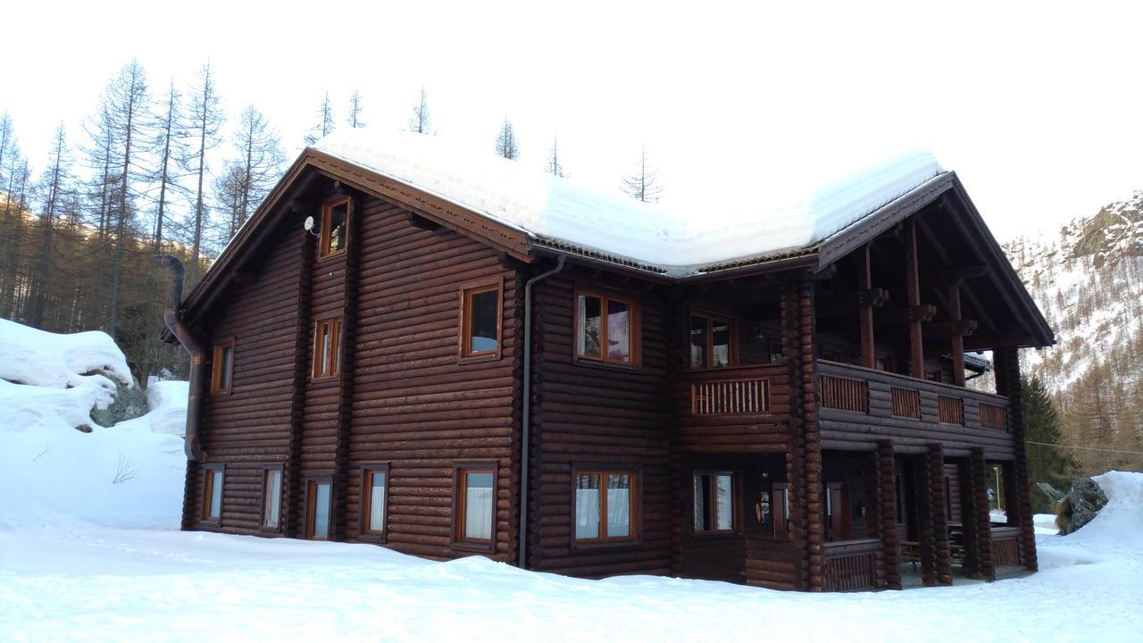 ホテル Chalet Rosa Dei Monti Valprato Soana エクステリア 写真